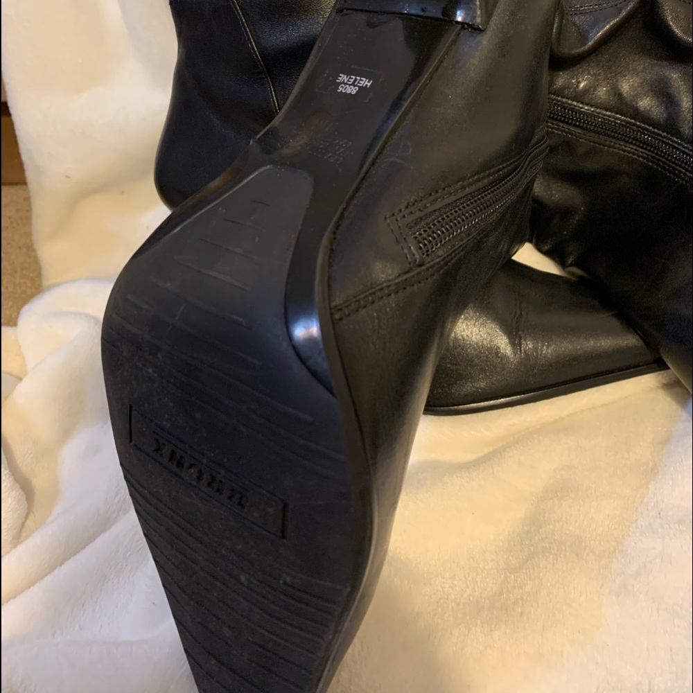 Sexy, dress rider boot. - Picture 2 of 2